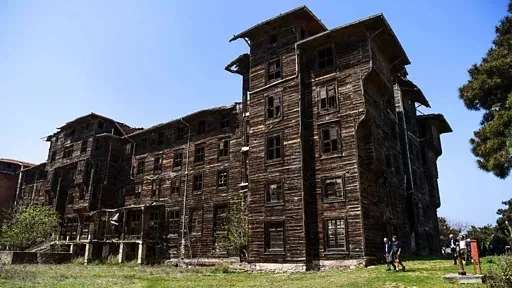Yetimhane’de farklı bir kamusal alan deneyimi mümkün