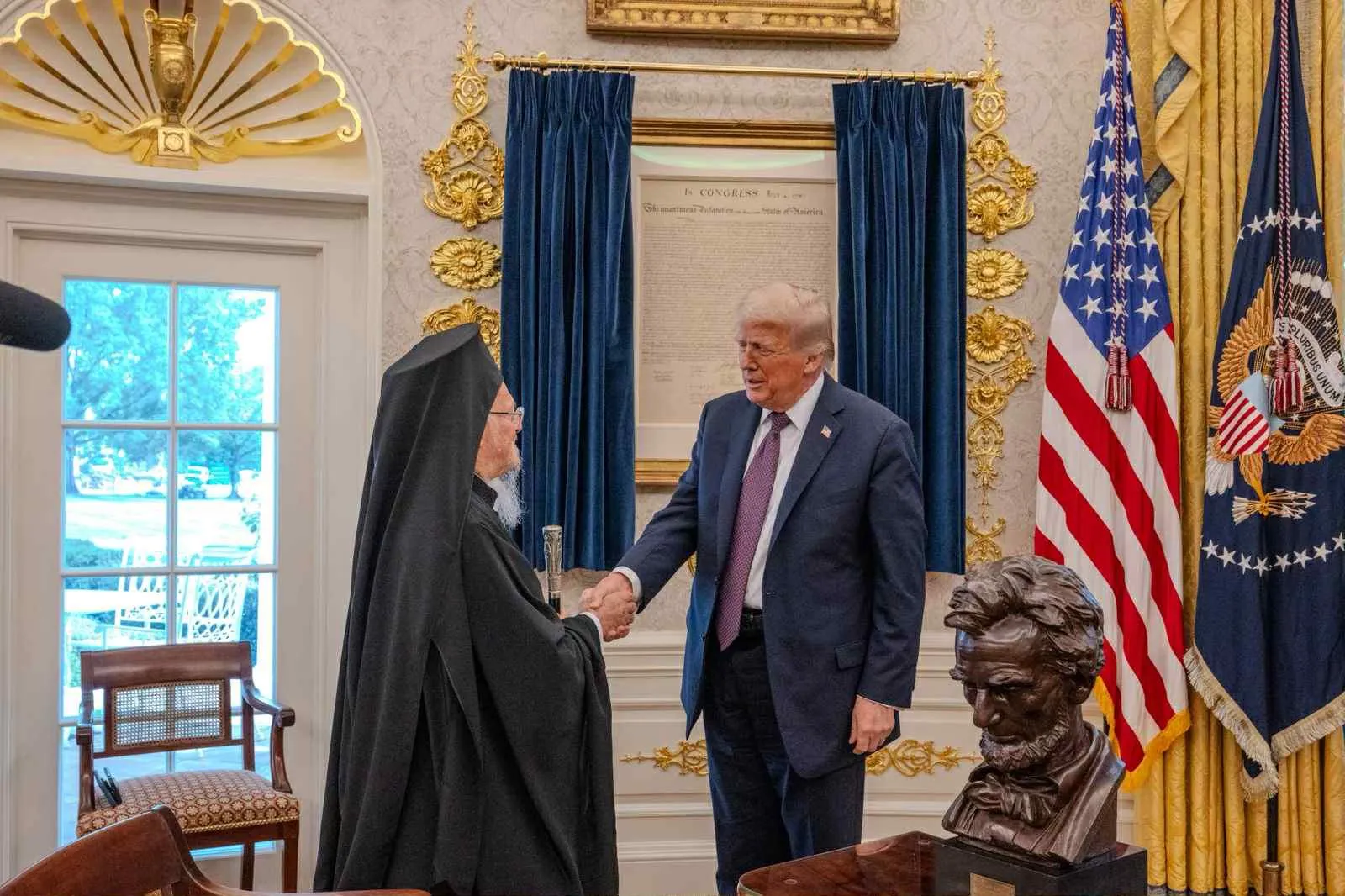 Fener Rum Patriği Bartholomeos, Beyaz Saray’da Trump’la görüştü: “Türkiye’de az sayıdaki Hristiyan’ı, karşılaştıkları zorlukları, zulümleri konuştuk”