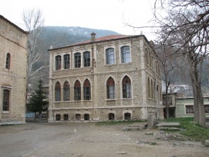 Akşehir’deki Gazi Okulu’nun Kapısına Kilit