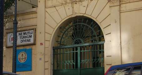 150 yıllık ırkçı ve ayrımcı görüş sürüyor