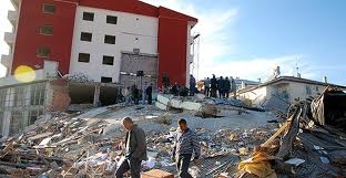 35 bin kişi Van’dan ayrıldı