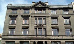 Vakıflar Galata Rum İlkokulu binasını iade etti