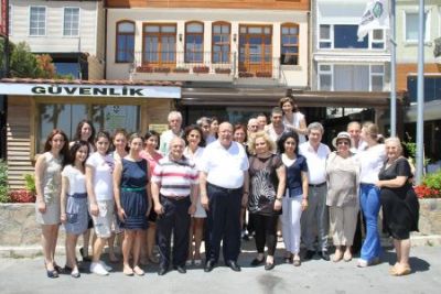 Nar Taneleri Yorgunluk Attı