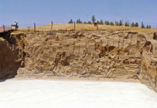 Kızıltepe’de höyük yok edildi