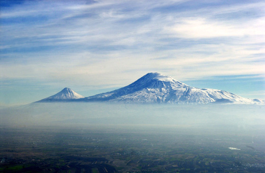 Ararat (Ağrı) Dağı Ermeni halkının ulusal simgesidir