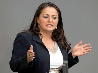 Sevim Dağdelen (Bundestag): Bu tarihi gündür, adaletin zaferi olur