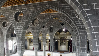 Güneydoğu’daki Çatışmalar Ermeni Azınlığı da Tehdit Ediyor