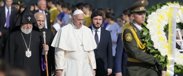 Papa neden “soykırım” dediğini açıkladı