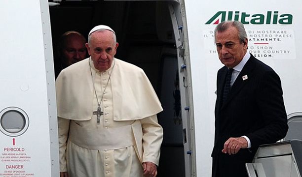 Papa Erdoğan’a uçaktan mesaj gönderdi