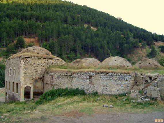 Gavur Hamamı’nı ve Kiliseyi Kurtaracak Yok Mu?
