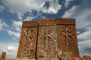 En ince işlenmiş “haçkar”lar 13. yüzyılda yapılmıştır