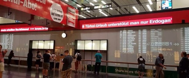Avusturya’daki havalimanında Türkiye ve Erdoğan karşıtı yazı