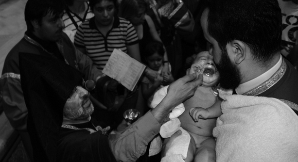 Kayıtlardaki vaftiz şartı Meclis’e taşındı