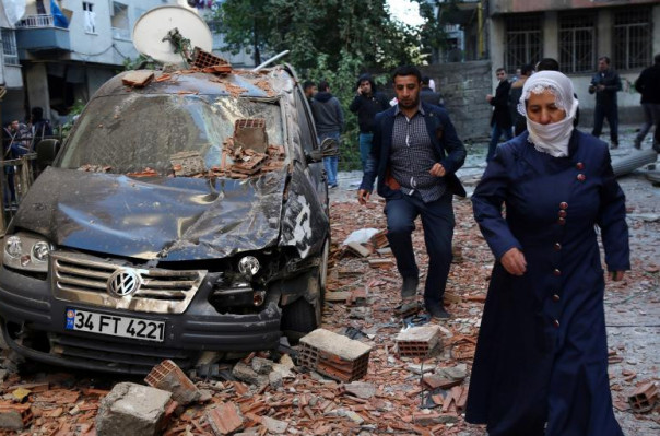 Reuters: Diyarbakır’da 9 kişinin öldüğü saldırıyı IŞİD üstlendi
