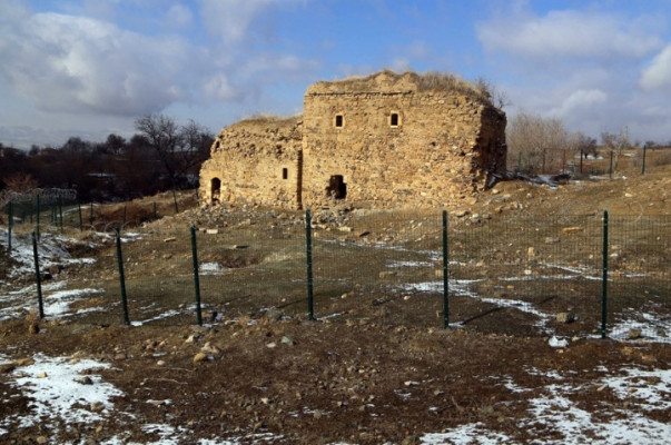 Elazığ’taki tarihi Surp Kevork Ermeni Manastırı yok olmaya yüz tuttu