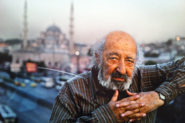 Nürnberg’de açılışı Ara Güler yapacak