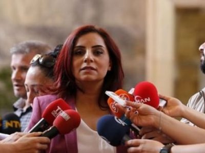 Vekillerden müdahaleye tepki: Ateşyan darbe yaptı