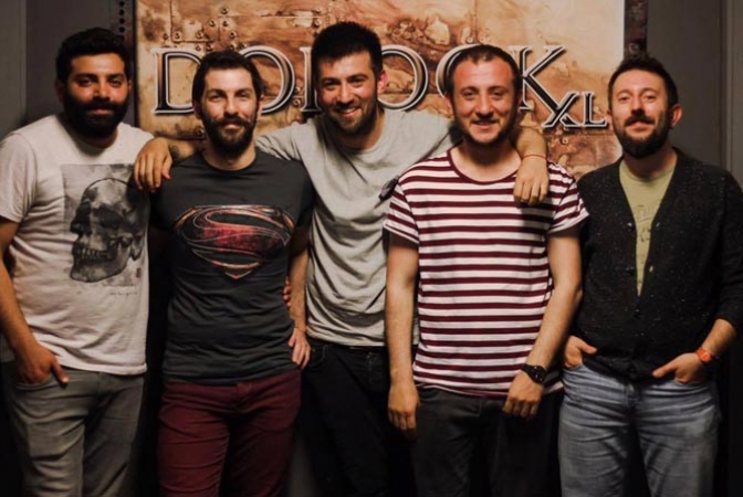 “Meluses” Hamşetsnak rok veya şimdilik, melankolik enharmonizm