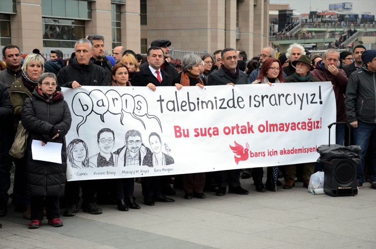 English Pen’in “Türkiye’den can çekişen ifade özgürlüğü” raporu yayınlandı