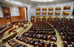 Ermeni Soykırımı’nın 103. yıl dönümü vesilesiyle 25 Nisan’da Romanya Parlamentosu’nda bir politik deklarasyon yayımlandı.