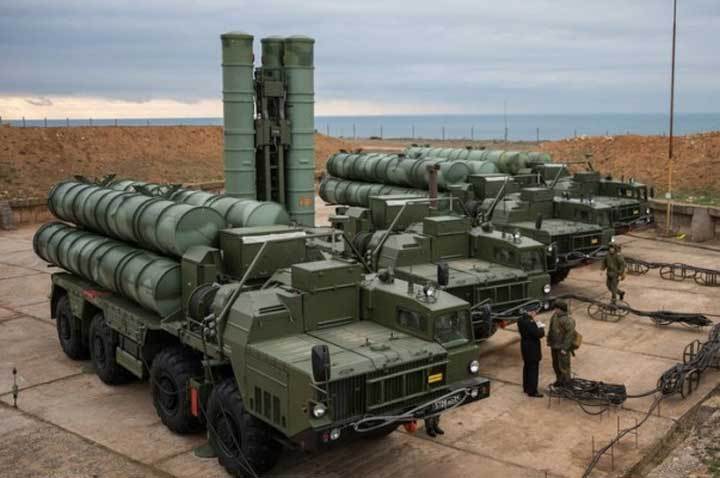 Rus uzman: Ankara, S-400 kararından vazgeçmeyerek sadece ulusal çıkarları doğrultusunda hareket ettiğini gösteriyor