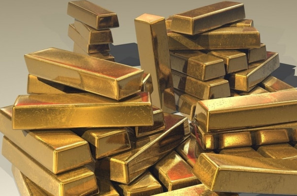 ABD’de saklanan tonlarca altın Türkiye’ye getirildi