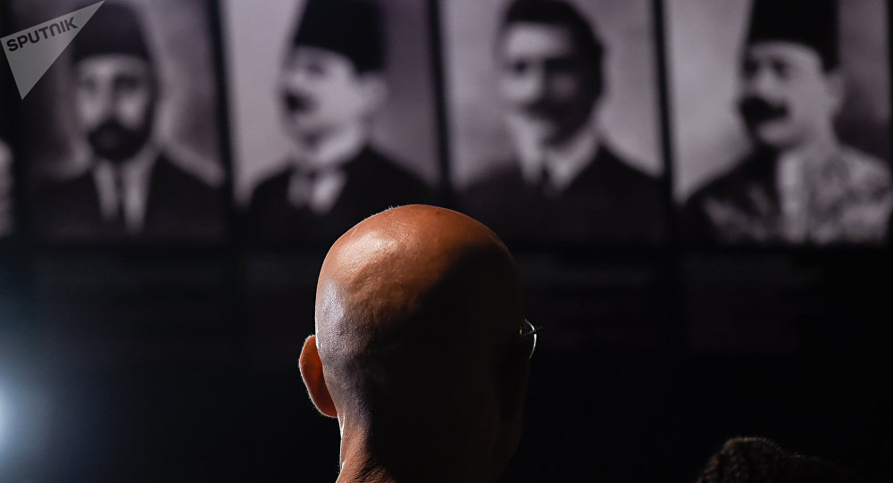 Ermeni Soykırımı kurbanlarını anma günü olan 24 Nisan’da ilk tören İstanbul’da düzenlenmiştir