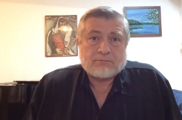 Yahudi siyaset bilimcisi İsrail’de Aznavour anısına Ermeni Soykırımı anıtı kurmaya çağrıyor