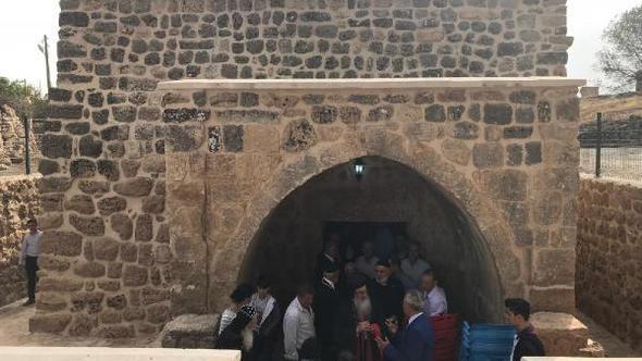 Bin 500 yıllık kilisede 60 yıl sonra ilk ayin yapıldı