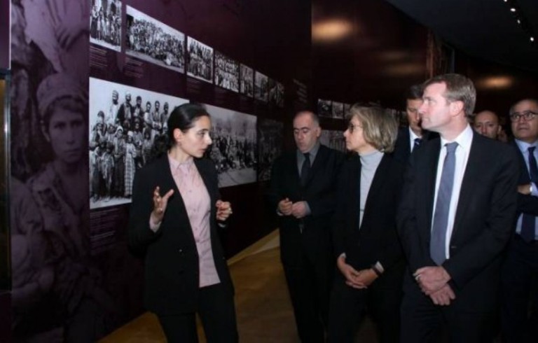 Valeri Pekres, Ermeni Soykırımı Müzesi’nden son derece etkilendi