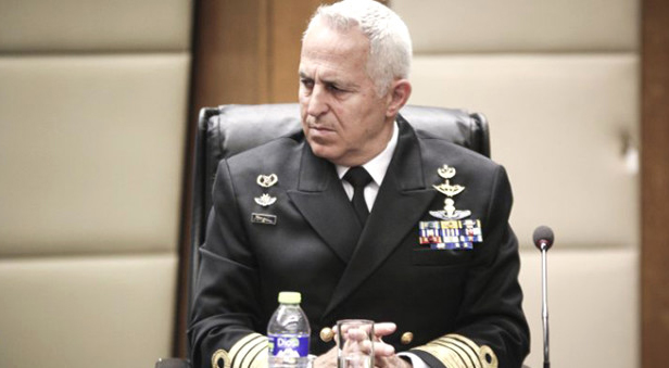 Yunan Genelkurmay Başkanı: Türkler kayalıklarımıza çıkarsa yerle bir ederiz