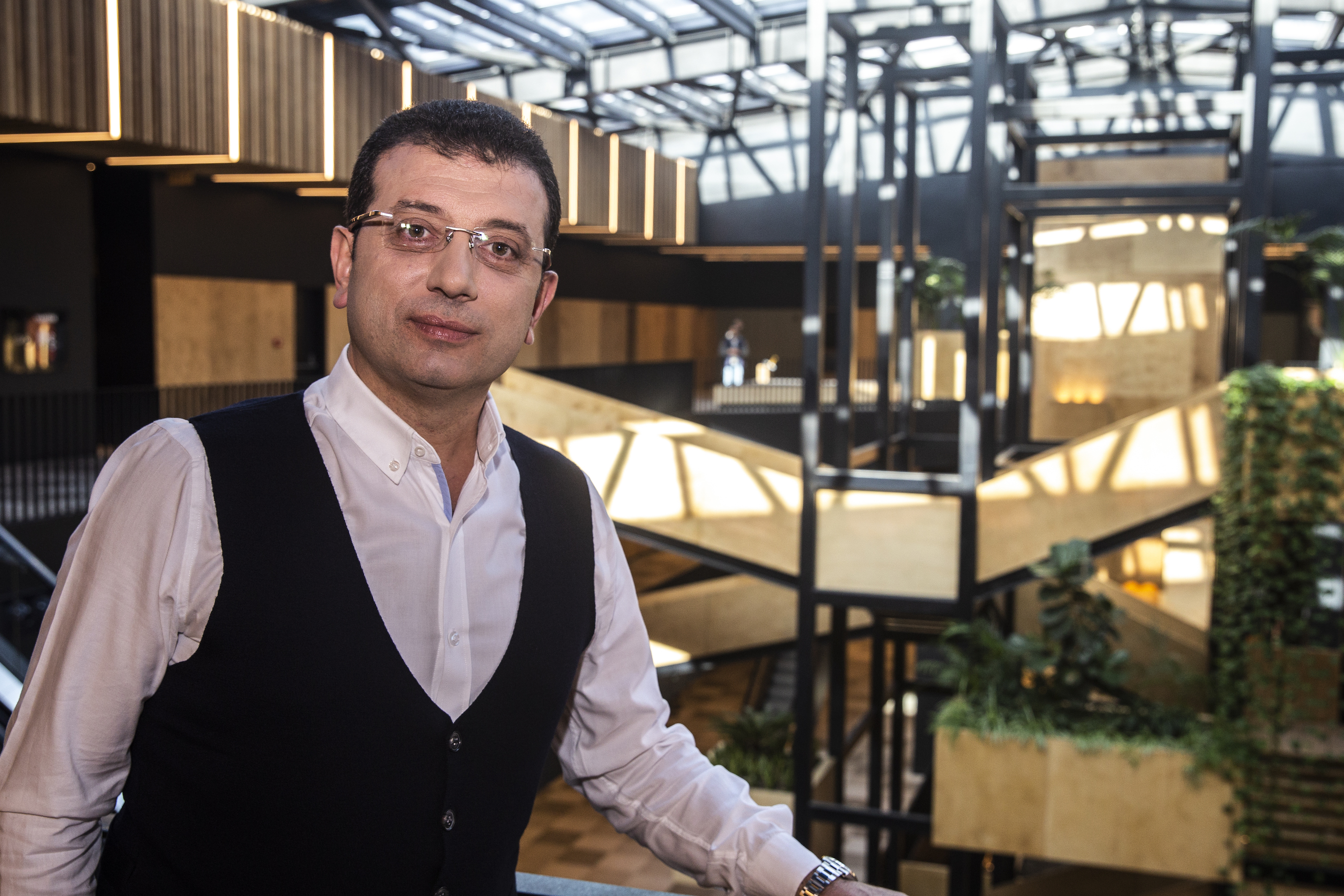 “İstanbul bir proje çöplüğüne dönmüştür”