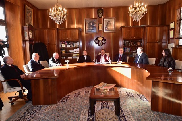 Fatih Belediye Başkan Adayı Ergün Turan, Sahakyan Nunyan Ermeni Kilisesi’ni ziyaret etti