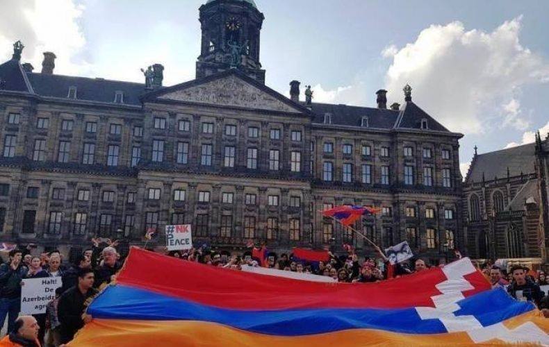 Hollandalı Ermeniler, Ermeni Soykırımı’nın tanınması için Hükümete dilekçe verecekler