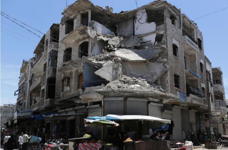 Reuters: Türkiye, Rus destekli operasyonlara karşı koymaları için muhaliflere silah gönderdi