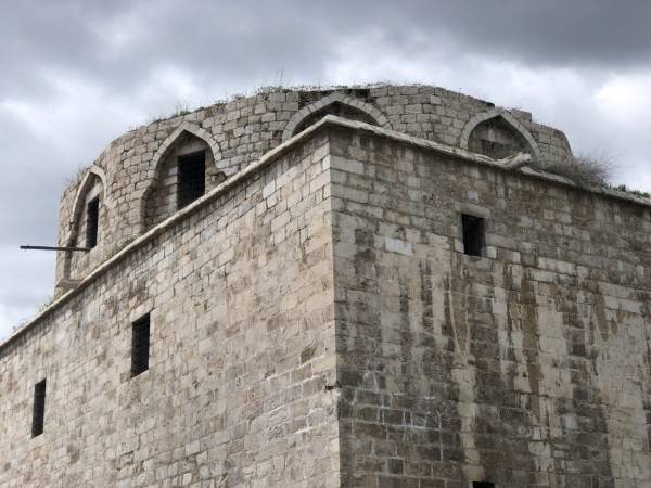Ermeni halkının izleri tek tek siliniyor