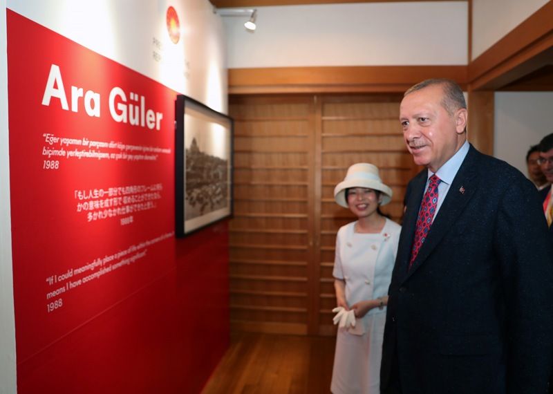Cumhurbaşkanı Erdoğan, Ara Güler Sergisi’nin açılışını yaptı