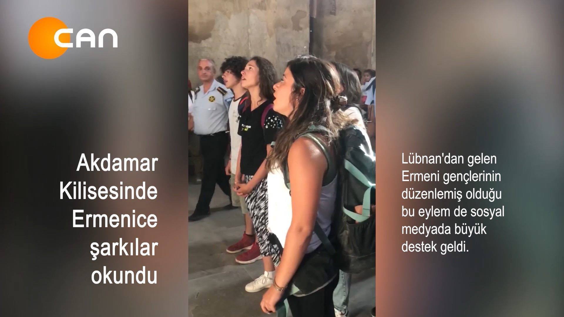 Akdamar (Akhtamar Surp Haç Kilisesi-‘Akunq’ web sayfası) Kilisesinde Ermenice şarkılar okundu