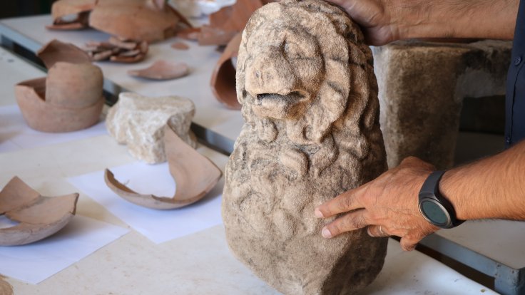 2200 yıllık heykel bulundu