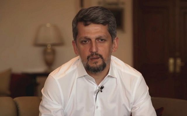 TBMM Ermeni asıllı milletvekilinden Mardin’in Dargeçit ilçesinde Süryani ve Ermenilere ait mezarlığın üstüne park ve düğün salonu açılacağına tepki