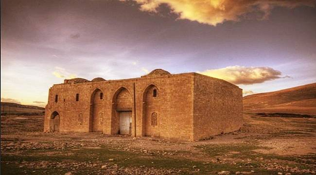 300 Yıllık Ermeni Kilisesi Kaderine Terk Edildi