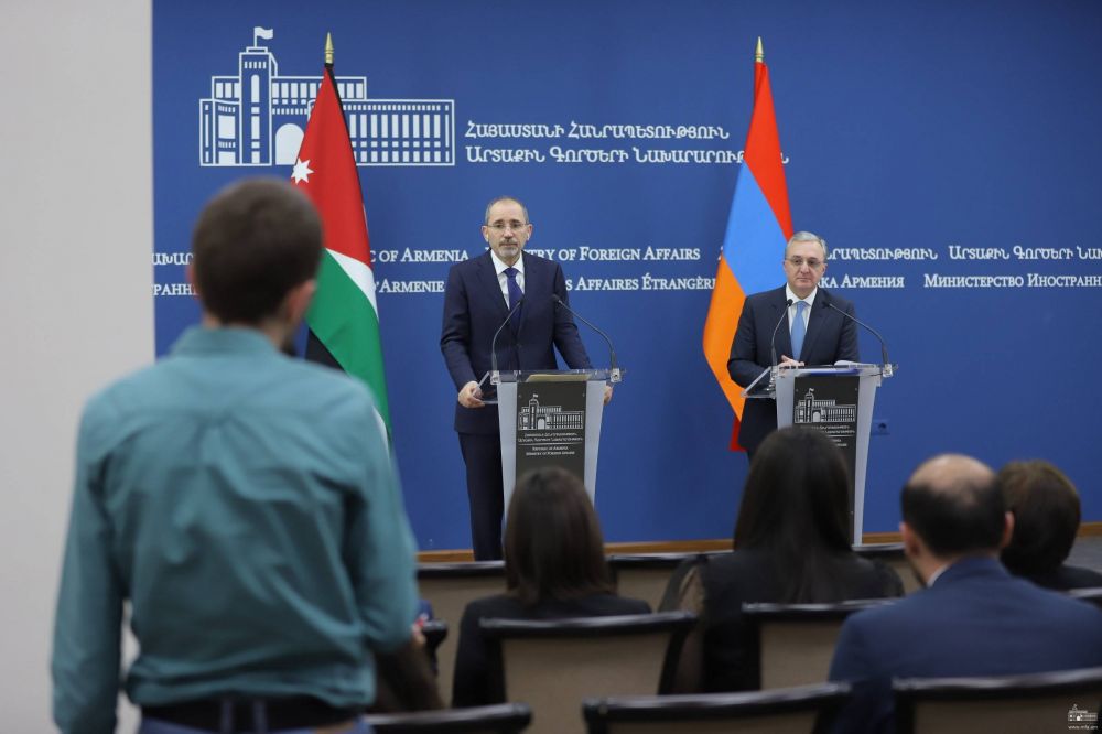 Ermenistan Dışişleri Bakanı: ”Türkiye temsilcileri günümüzdeki tarihi de çarpıtmaya çalışıyorlar”