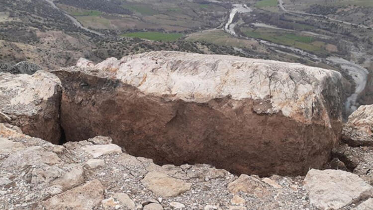Adıyaman’da hasar oluşan Arsemia Ören Yeri ziyaretçilere kapatıldı