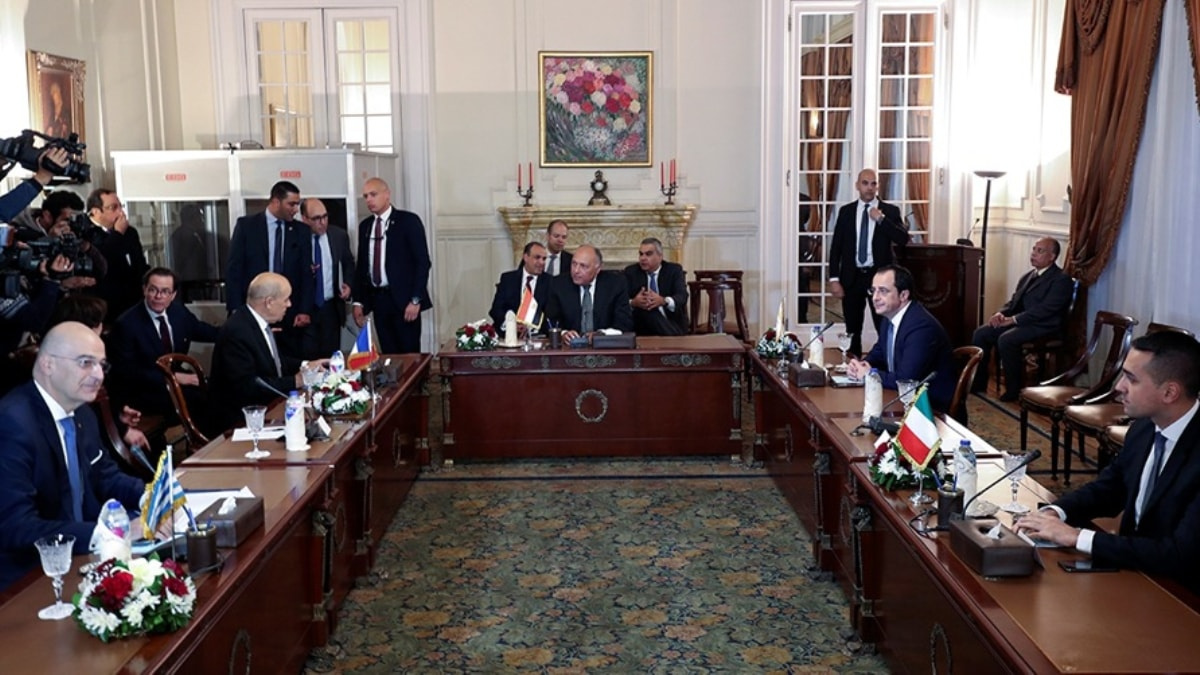 Kahire Zirvesi: ‘Türkiye’nin Libya Anlaşması Yok Hükmündedir’