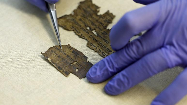 Hristiyanlık ve Museviliğin en eski yazılı kaynaklarındaki gizemde DNA testli ilerleme