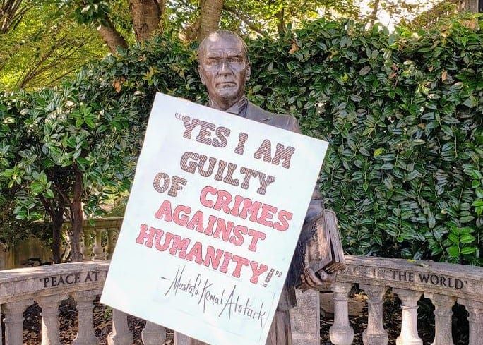 Washington’da Atatürk anıtı üzerindeki yazı: Evet, insanlığa karşı işlenen suçlardan suçluyum