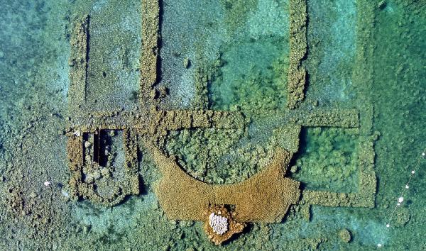 Sular çekildi, 2 bin yıllık bazilika yeniden görüldü