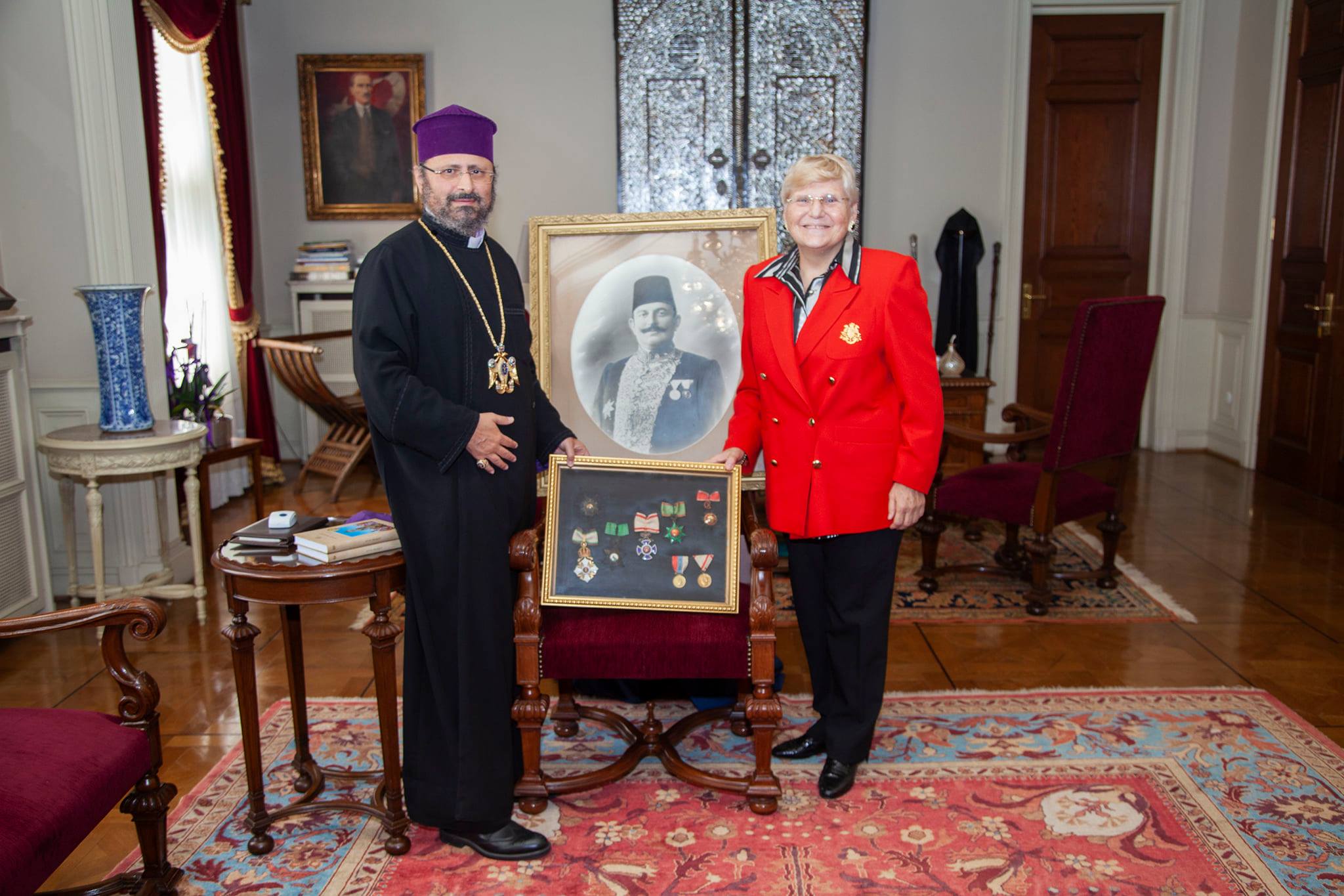 Patrik Hovhannes Golod Koleksiyonu’nda Yeni Madalyalar