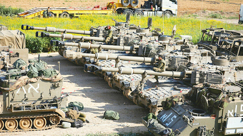 İran, Azerbaycan-Ermenistan sınırına askeri yığınak yaptı