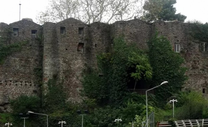 700 yıllık Güzelhisar Kalesi’nin varisleri davayı kazandı: ‘Gerekirse kalede yaşayabiliriz’